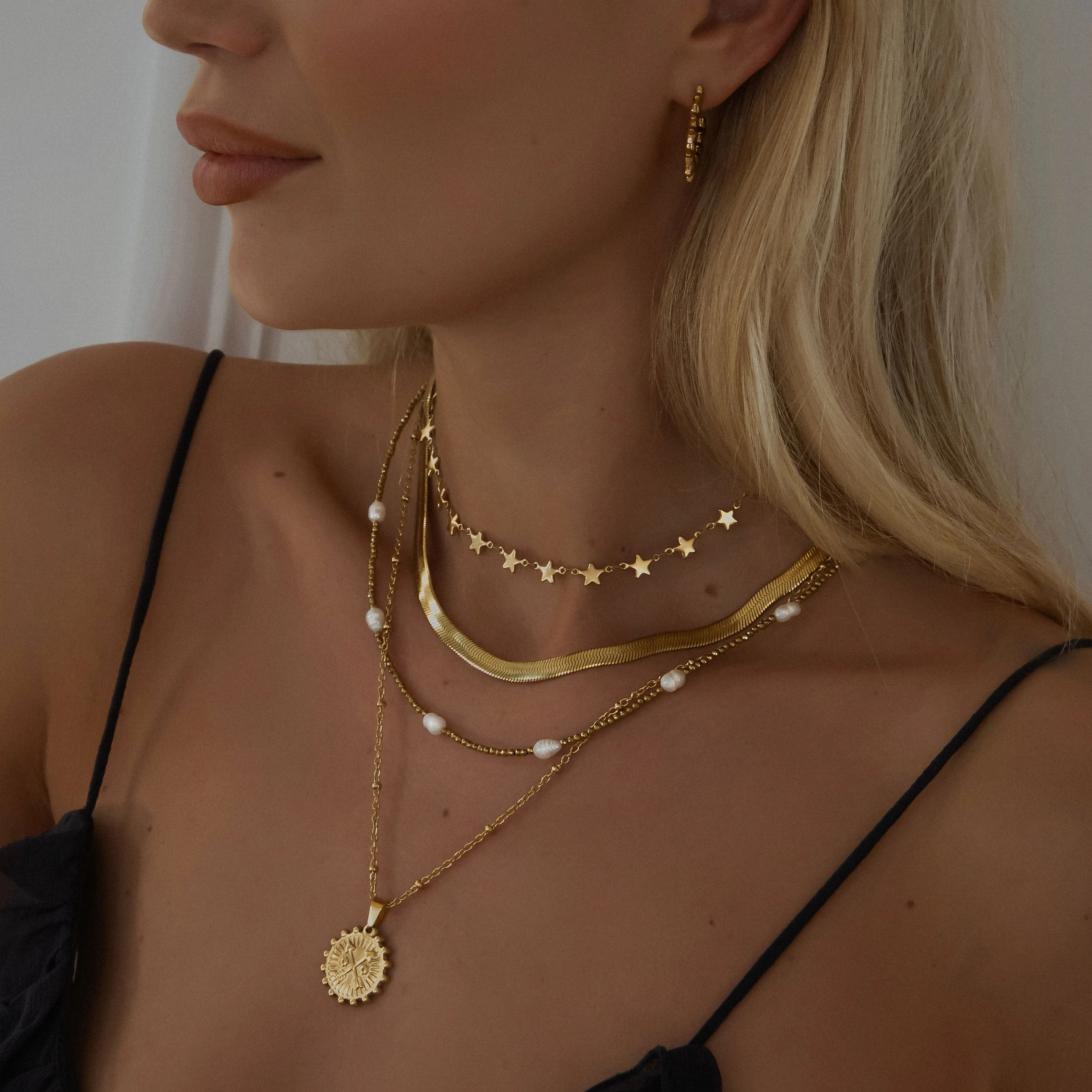 Blaine Pearl Necklace