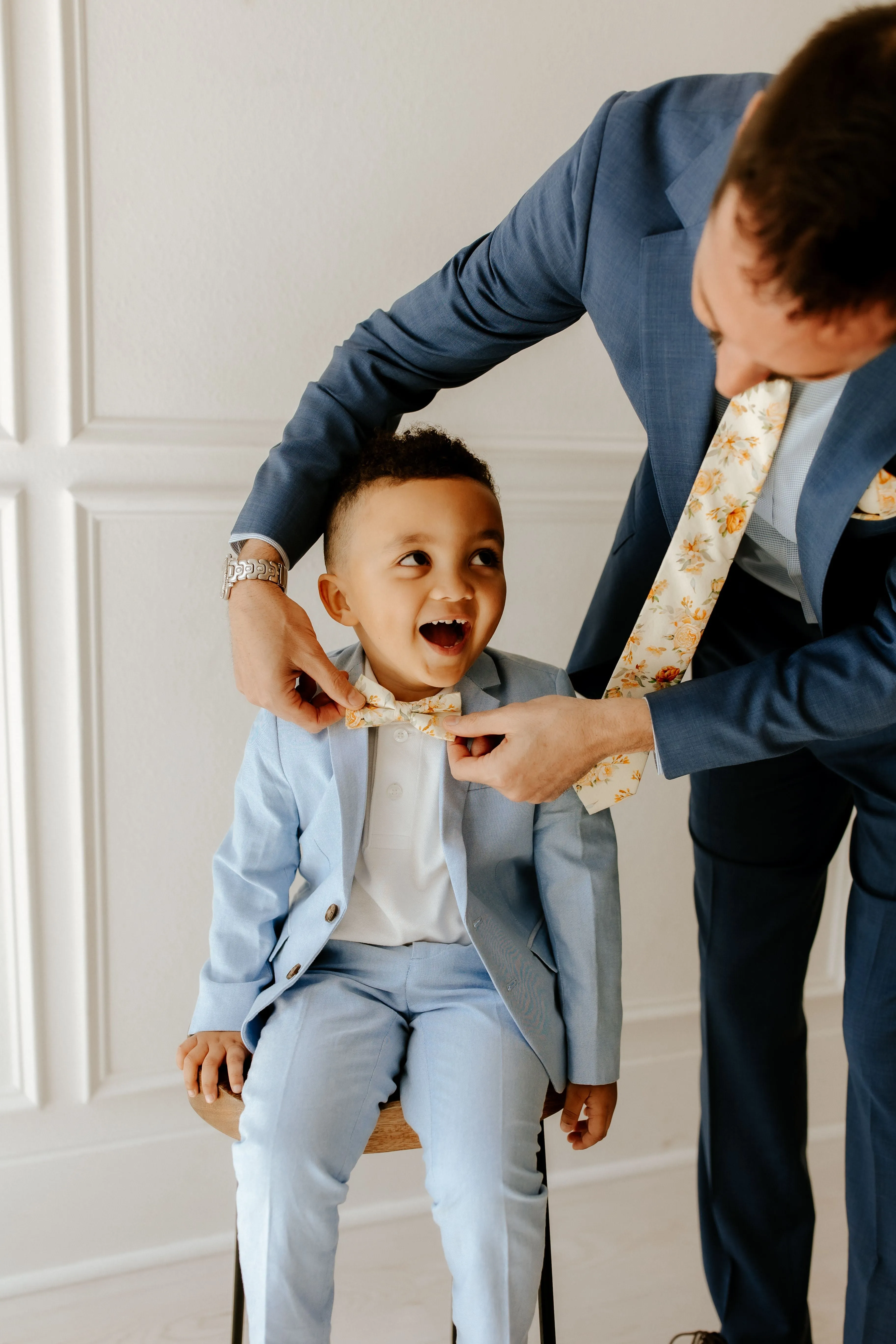 Felix Cotton Floral Neck Tie